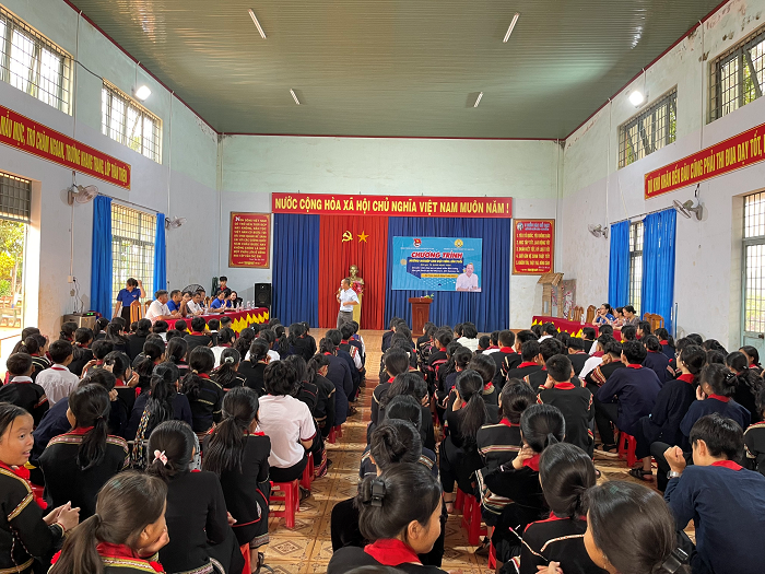 Huyện đoàn Ea H’Leo tổ chức Diễn đàn giáo dục và Chương trình hướng nghiệp cho đoàn viên, đội viên